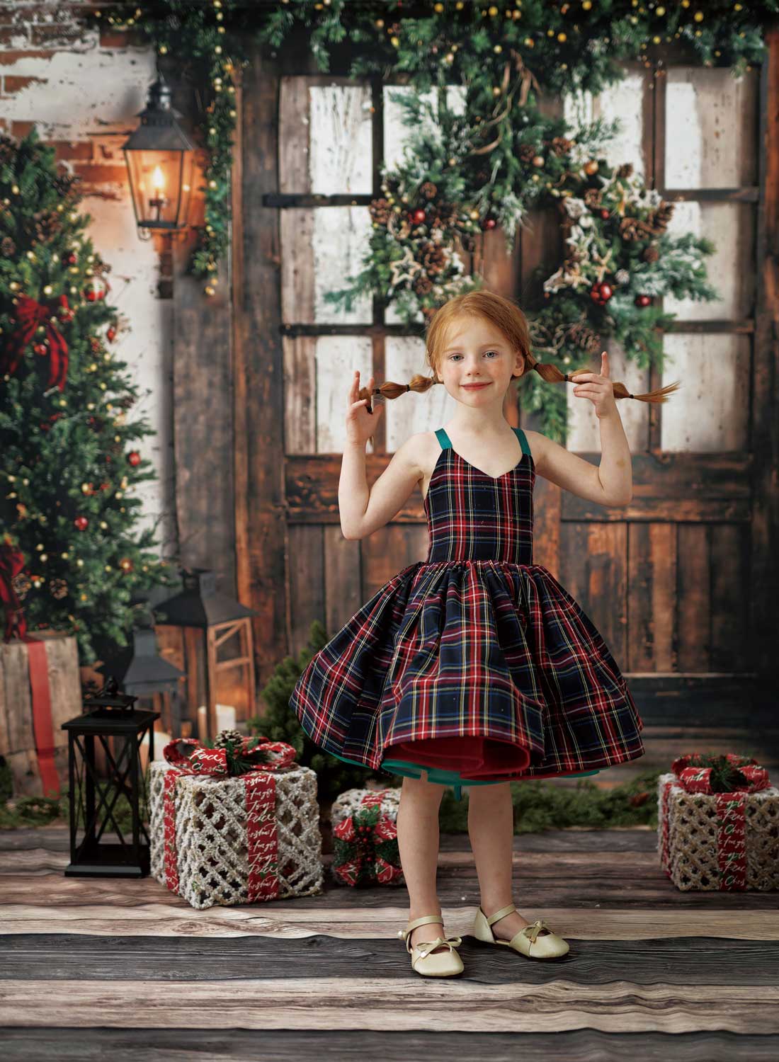 Kate Black Iron Lantern Set for Photography